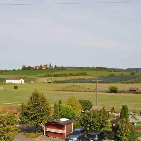 3 Neubauwohnung In Der Schwaebischen Toskana דירה