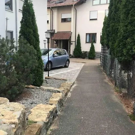 3 Neubauwohnung In Der Schwaebischen Toskana דירה